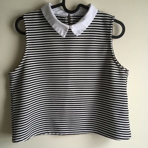 Zara Trafaluc Med Crop Black White Peter Pan Top